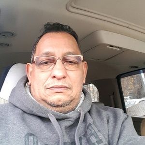 Meet your Posher, Marlon